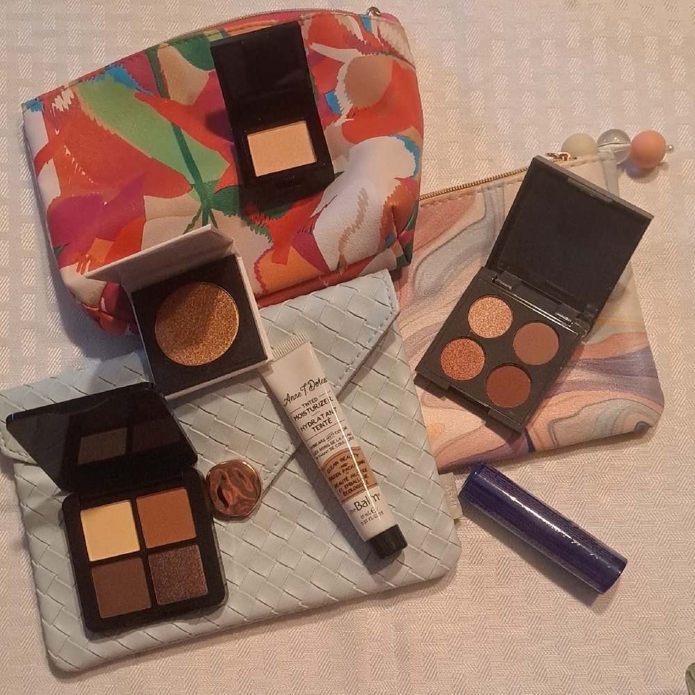 Naked Cosmetics Brown Eyeshadow Palette Warm Neutrals